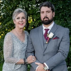 Meet your Posher, Suzanne